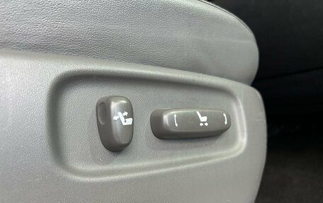 Toyota Land Cruiser 200, 2010 год, 2 999 000 рублей, 21 фотография