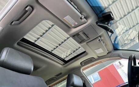 Toyota Land Cruiser 200, 2010 год, 2 999 000 рублей, 22 фотография