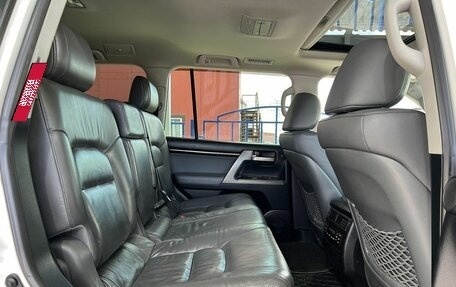 Toyota Land Cruiser 200, 2010 год, 2 999 000 рублей, 12 фотография