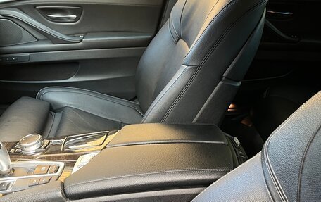 BMW 5 серия, 2015 год, 2 500 000 рублей, 17 фотография