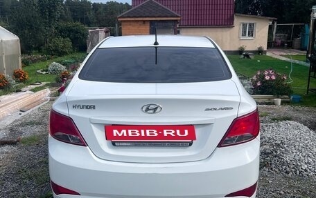 Hyundai Solaris II рестайлинг, 2014 год, 970 000 рублей, 3 фотография