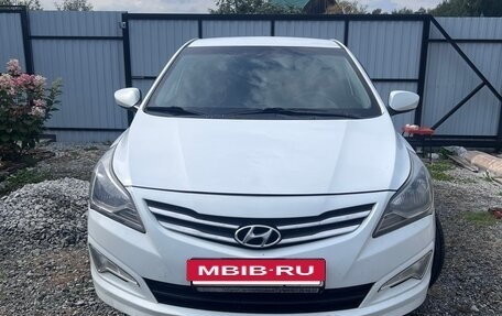 Hyundai Solaris II рестайлинг, 2014 год, 970 000 рублей, 6 фотография