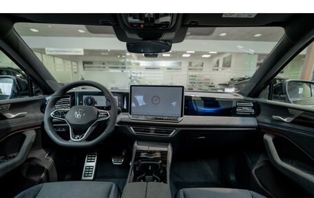 Volkswagen Tiguan, 2024 год, 5 250 000 рублей, 7 фотография