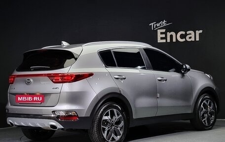 KIA Sportage IV рестайлинг, 2021 год, 1 840 015 рублей, 3 фотография