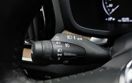 Volvo S60 III, 2021 год, 1 900 000 рублей, 13 фотография