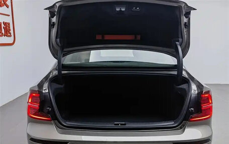 Volvo S60 III, 2021 год, 1 900 000 рублей, 23 фотография