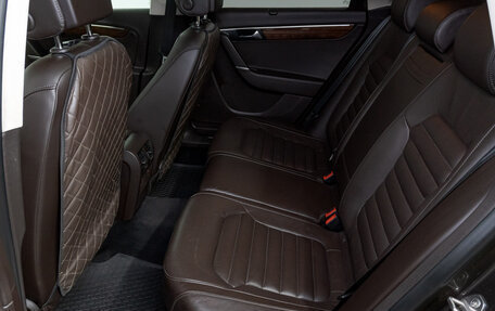 Volkswagen Passat B7, 2013 год, 1 369 000 рублей, 17 фотография