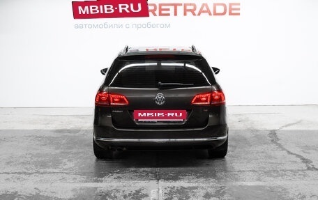 Volkswagen Passat B7, 2013 год, 1 369 000 рублей, 7 фотография