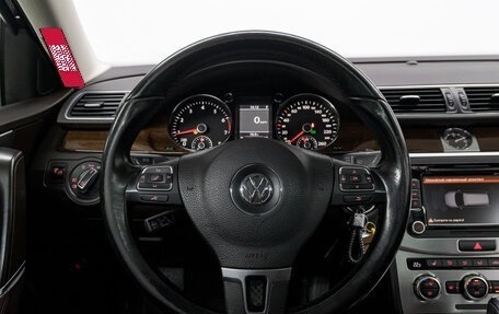 Volkswagen Passat B7, 2013 год, 1 369 000 рублей, 21 фотография