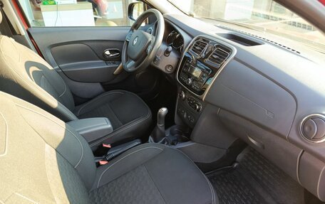 Renault Sandero II рестайлинг, 2016 год, 730 000 рублей, 13 фотография
