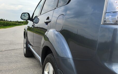 Mitsubishi Outlander III рестайлинг 3, 2008 год, 850 000 рублей, 4 фотография