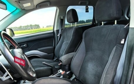 Mitsubishi Outlander III рестайлинг 3, 2008 год, 850 000 рублей, 9 фотография