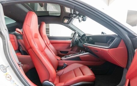Porsche 911, 2022 год, 10 250 000 рублей, 24 фотография