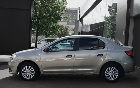 Renault Logan II, 2017 год, 767 000 рублей, 8 фотография
