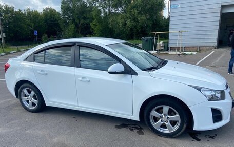 Chevrolet Cruze II, 2014 год, 900 000 рублей, 5 фотография