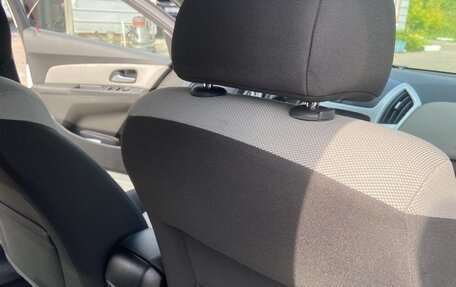 Chevrolet Cruze II, 2014 год, 900 000 рублей, 14 фотография