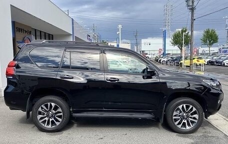 Toyota Land Cruiser Prado 150 рестайлинг 2, 2016 год, 2 340 333 рублей, 4 фотография
