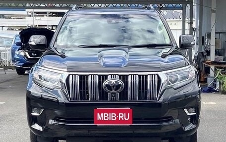 Toyota Land Cruiser Prado 150 рестайлинг 2, 2016 год, 2 340 333 рублей, 2 фотография