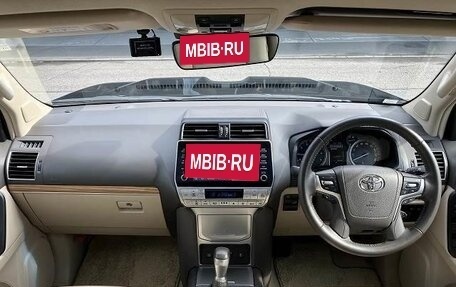 Toyota Land Cruiser Prado 150 рестайлинг 2, 2016 год, 2 340 333 рублей, 9 фотография