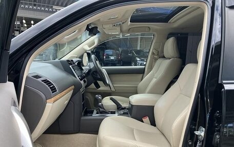 Toyota Land Cruiser Prado 150 рестайлинг 2, 2016 год, 2 340 333 рублей, 17 фотография