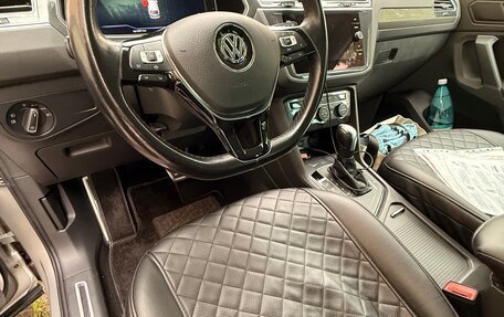 Volkswagen Tiguan II, 2019 год, 2 450 000 рублей, 11 фотография