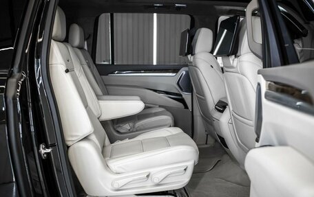 Cadillac Escalade V, 2025 год, 23 370 000 рублей, 18 фотография