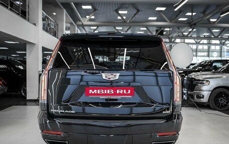Cadillac Escalade V, 2025 год, 23 370 000 рублей, 6 фотография