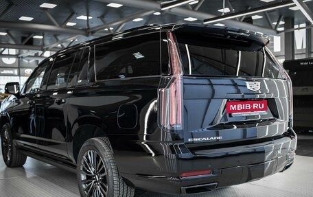 Cadillac Escalade V, 2025 год, 23 370 000 рублей, 5 фотография