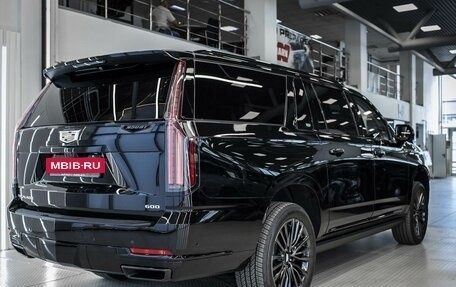 Cadillac Escalade V, 2025 год, 23 370 000 рублей, 7 фотография