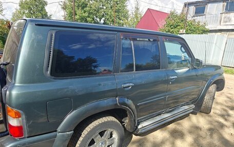 Nissan Patrol, 1997 год, 900 000 рублей, 4 фотография