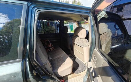 Nissan Patrol, 1997 год, 900 000 рублей, 10 фотография