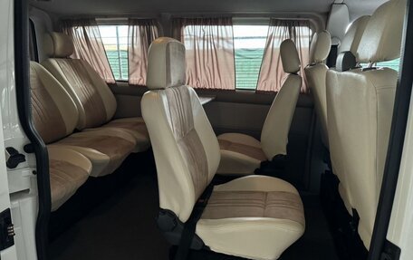 Volkswagen Transporter T5 рестайлинг, 2007 год, 1 270 000 рублей, 8 фотография