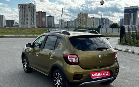 Renault Sandero II рестайлинг, 2016 год, 799 999 рублей, 4 фотография