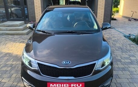 KIA Rio III рестайлинг, 2015 год, 1 000 000 рублей, 2 фотография