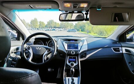 Hyundai Avante, 2011 год, 990 000 рублей, 17 фотография
