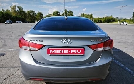 Hyundai Avante, 2011 год, 990 000 рублей, 6 фотография