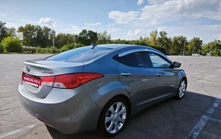 Hyundai Avante, 2011 год, 990 000 рублей, 7 фотография