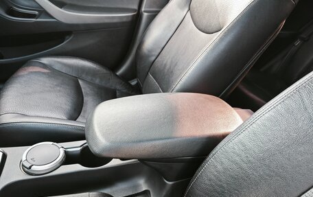 Hyundai Avante, 2011 год, 990 000 рублей, 23 фотография