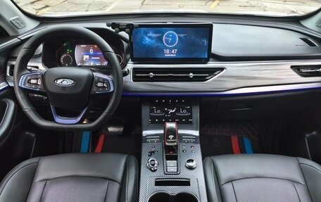 Chery Tiggo 8 I, 2021 год, 1 300 000 рублей, 10 фотография