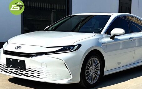 Toyota Camry, 2024 год, 3 050 000 рублей, 3 фотография