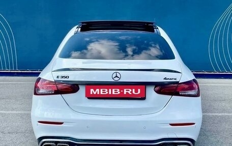 Mercedes-Benz E-Класс, 2020 год, 4 350 000 рублей, 4 фотография
