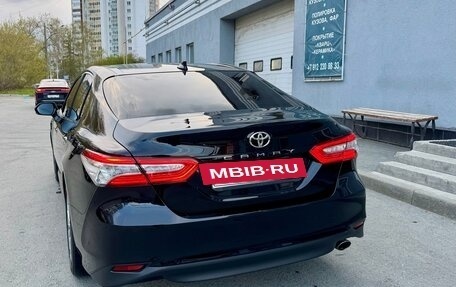 Toyota Camry, 2018 год, 3 200 000 рублей, 3 фотография