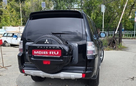 Mitsubishi Pajero IV, 2011 год, 2 350 000 рублей, 5 фотография