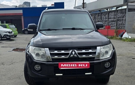 Mitsubishi Pajero IV, 2011 год, 2 350 000 рублей, 2 фотография