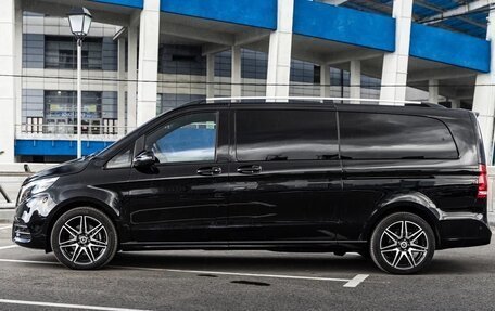 Mercedes-Benz V-Класс, 2023 год, 14 990 000 рублей, 5 фотография