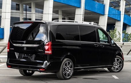 Mercedes-Benz V-Класс, 2023 год, 14 990 000 рублей, 3 фотография
