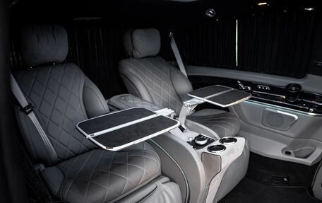Mercedes-Benz V-Класс, 2023 год, 14 990 000 рублей, 35 фотография