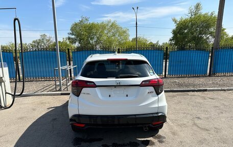Honda Vezel, 2019 год, 2 150 000 рублей, 7 фотография
