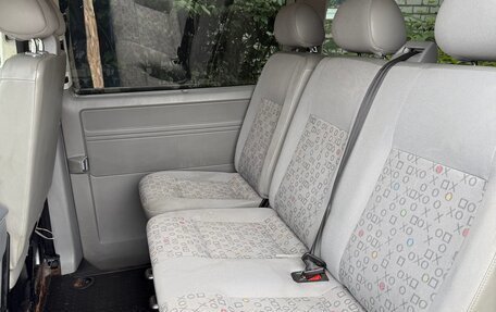 Volkswagen Transporter T5 рестайлинг, 2004 год, 1 150 000 рублей, 4 фотография