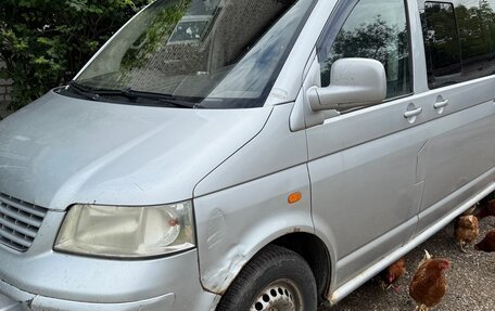 Volkswagen Transporter T5 рестайлинг, 2004 год, 1 150 000 рублей, 10 фотография